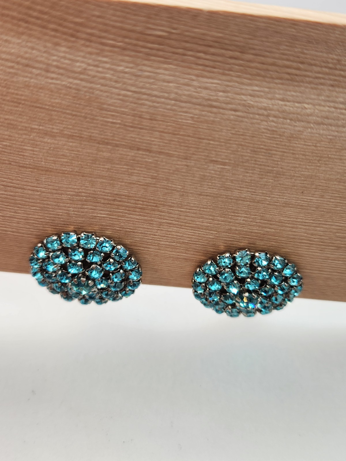 Bright Blue Rhinestone Sparkly Clip-on Earrings Large Round Statement Silvertone