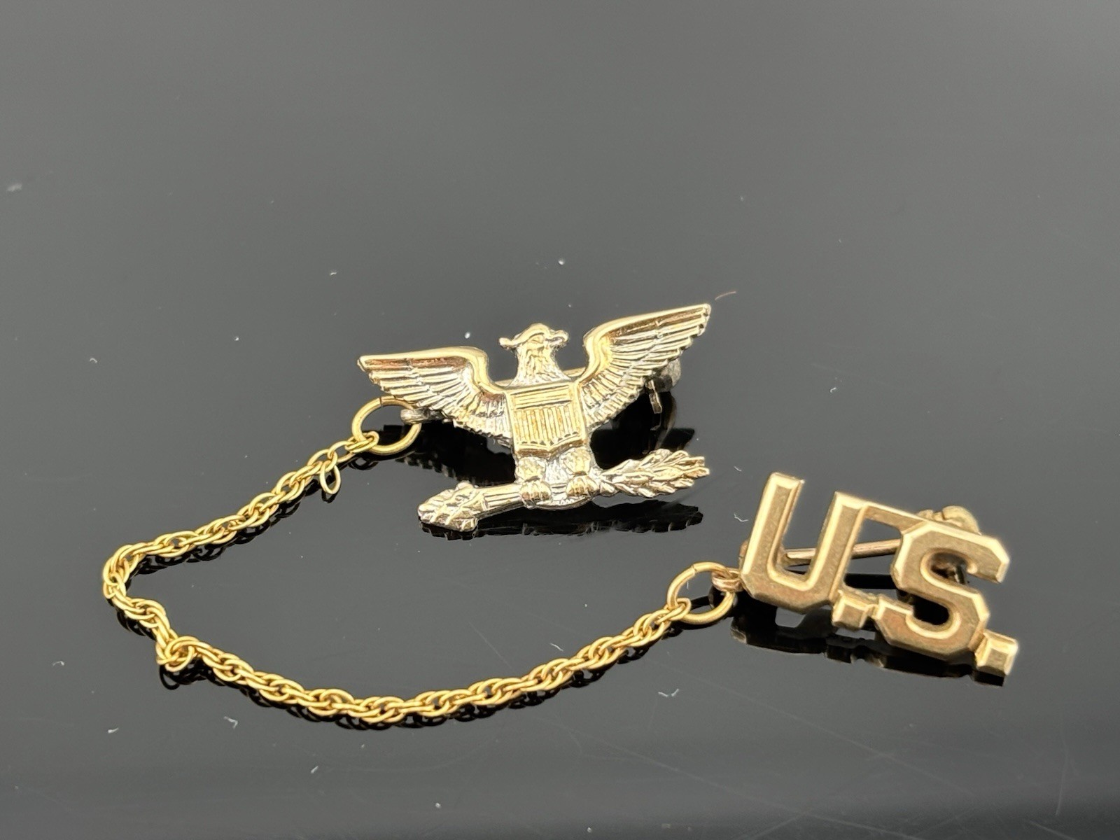 Vintage 10k Yellow Gold US MILITARY PINS Connected w Chain US & Eagle Colonel 2g