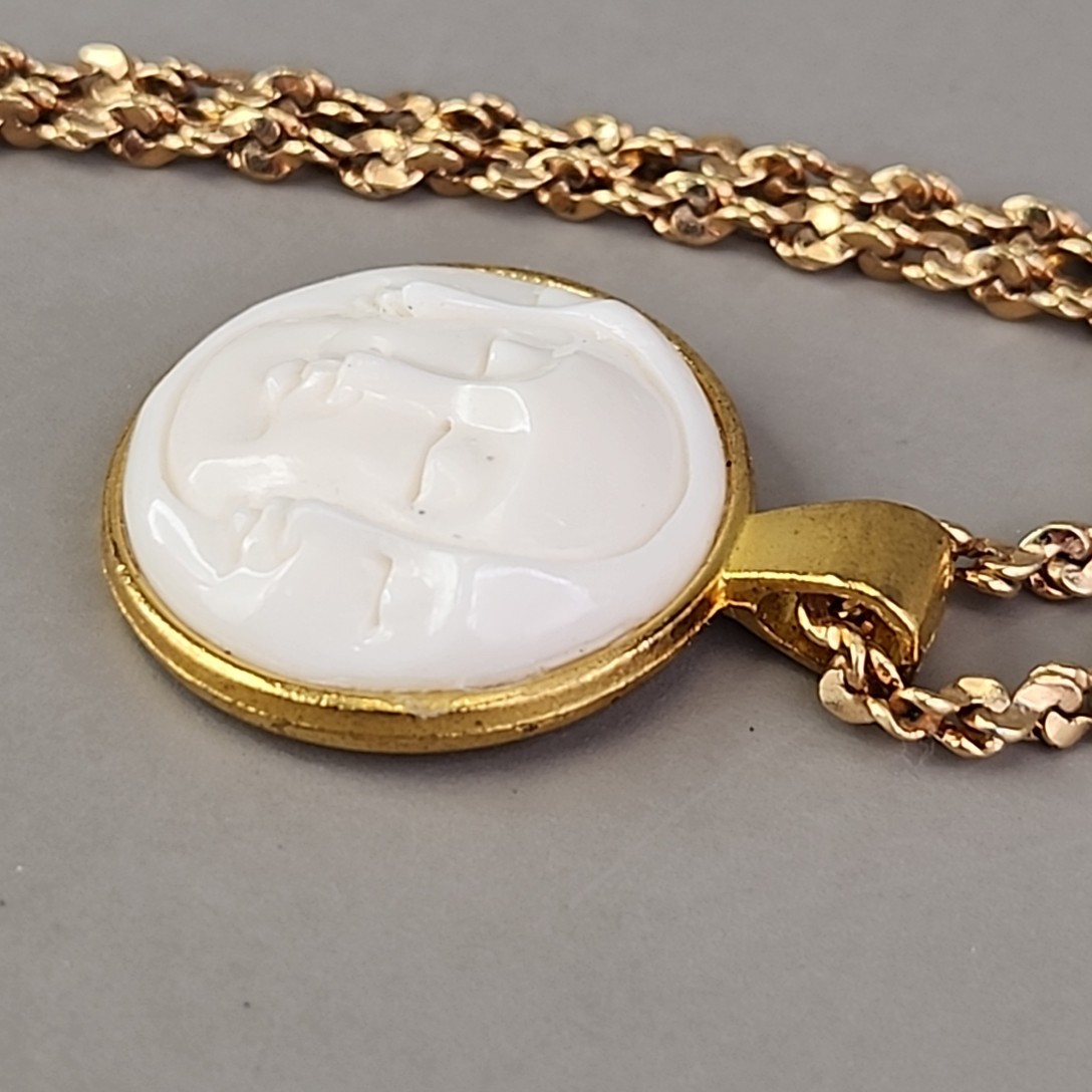 Vintage Triple Moon Face Pendant Necklace Crisscross Gold Tone Chain 22″