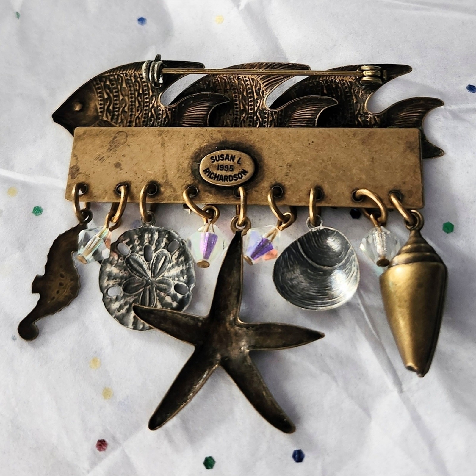 Vtg 1995 Susan L Richardson Angel Fish Bar Sea Creatures Dangle Brooch Pin