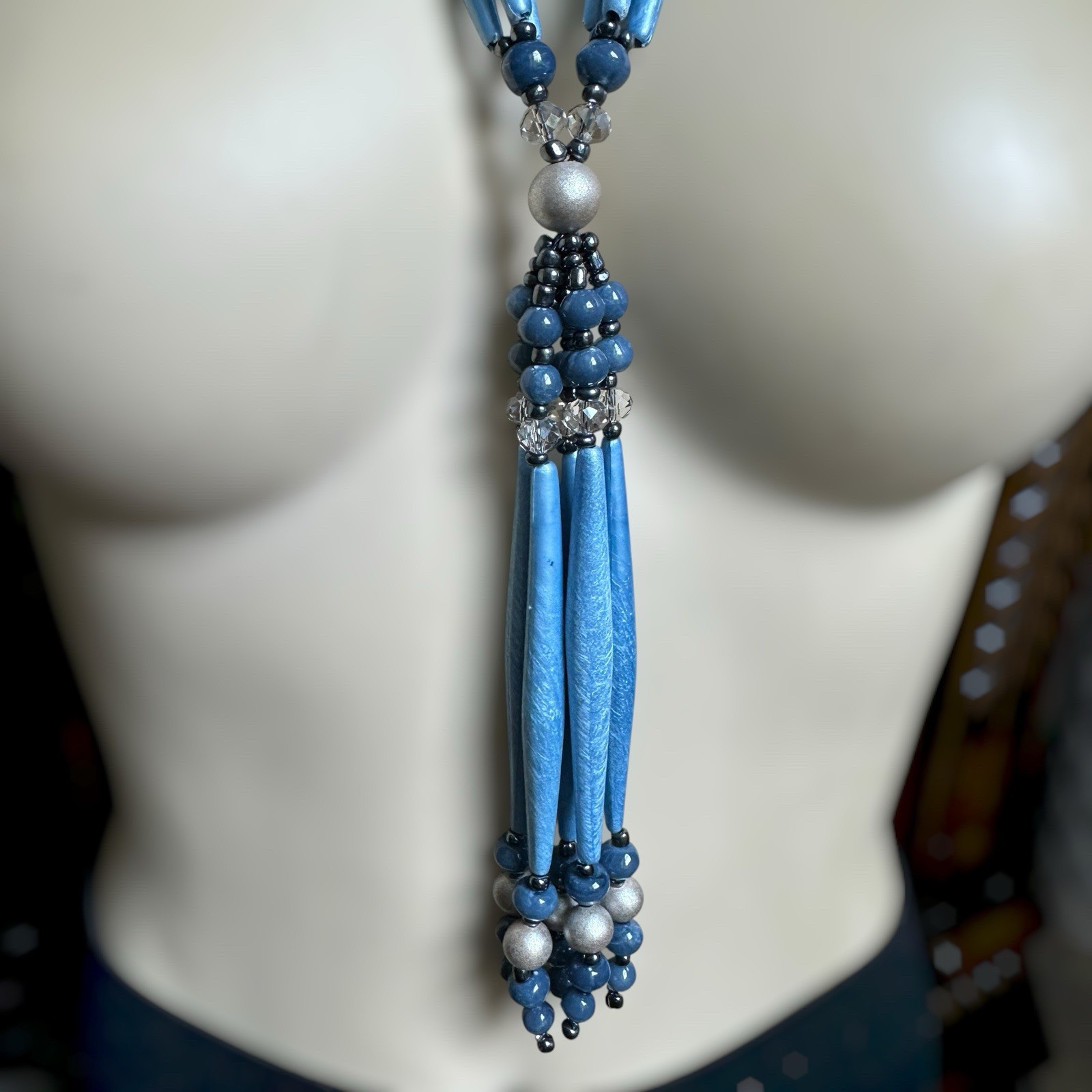 Chicos Statement Waterfall Necklace 29 Inch Acrylic Crystal Beaded Blue Silver
