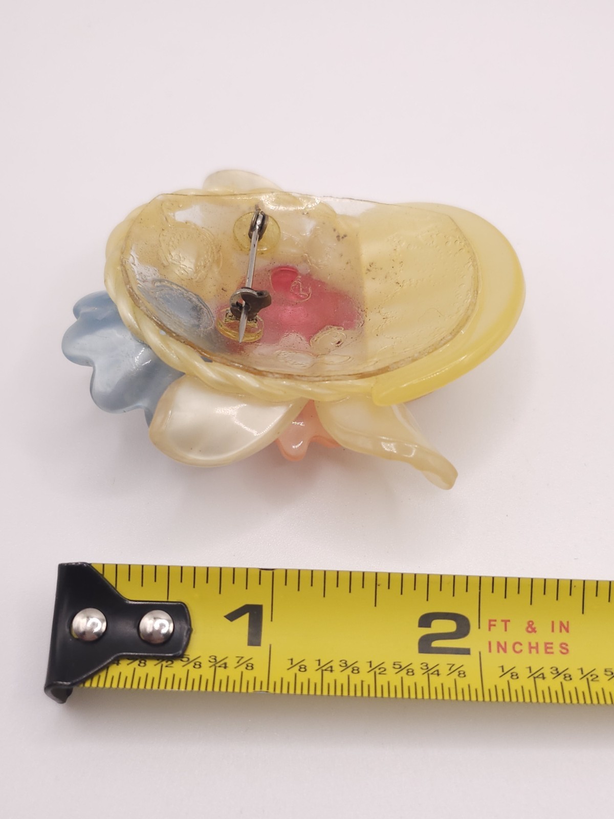 VTG Lucite Plastic Flower Basket Brooch. Colorful Flowers.