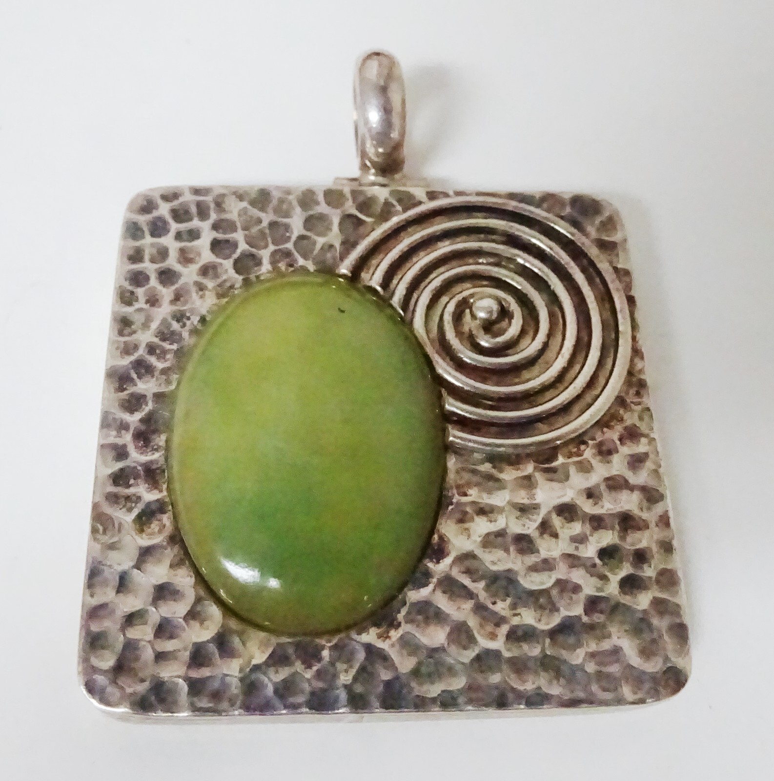 Large Square Hammered 925 Sterling Silver Pendant With Green Cabochon Setting