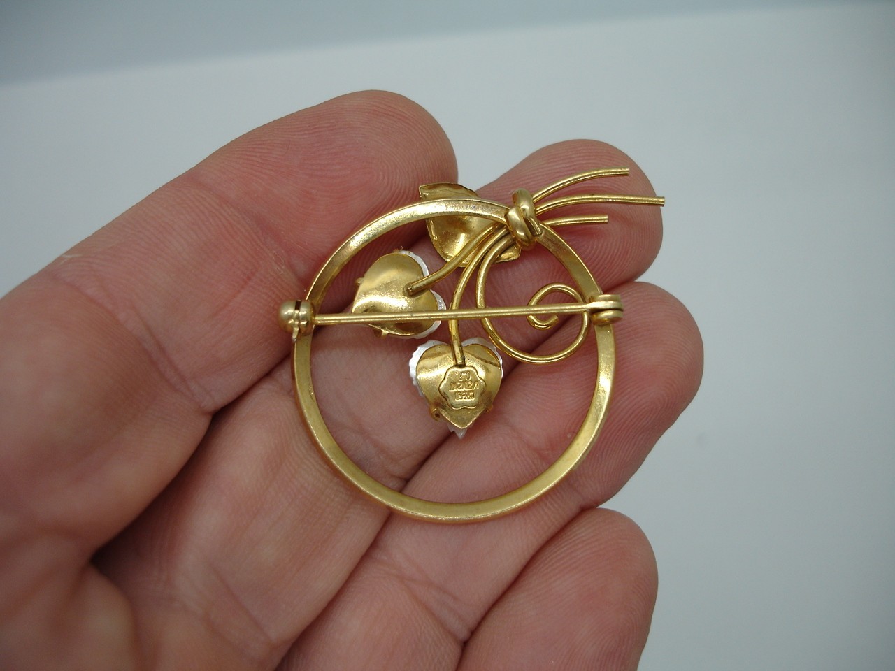 vintage leaf brooch pin beauty 1/20th 12K gold filled GF MOP pearl abalone CREED