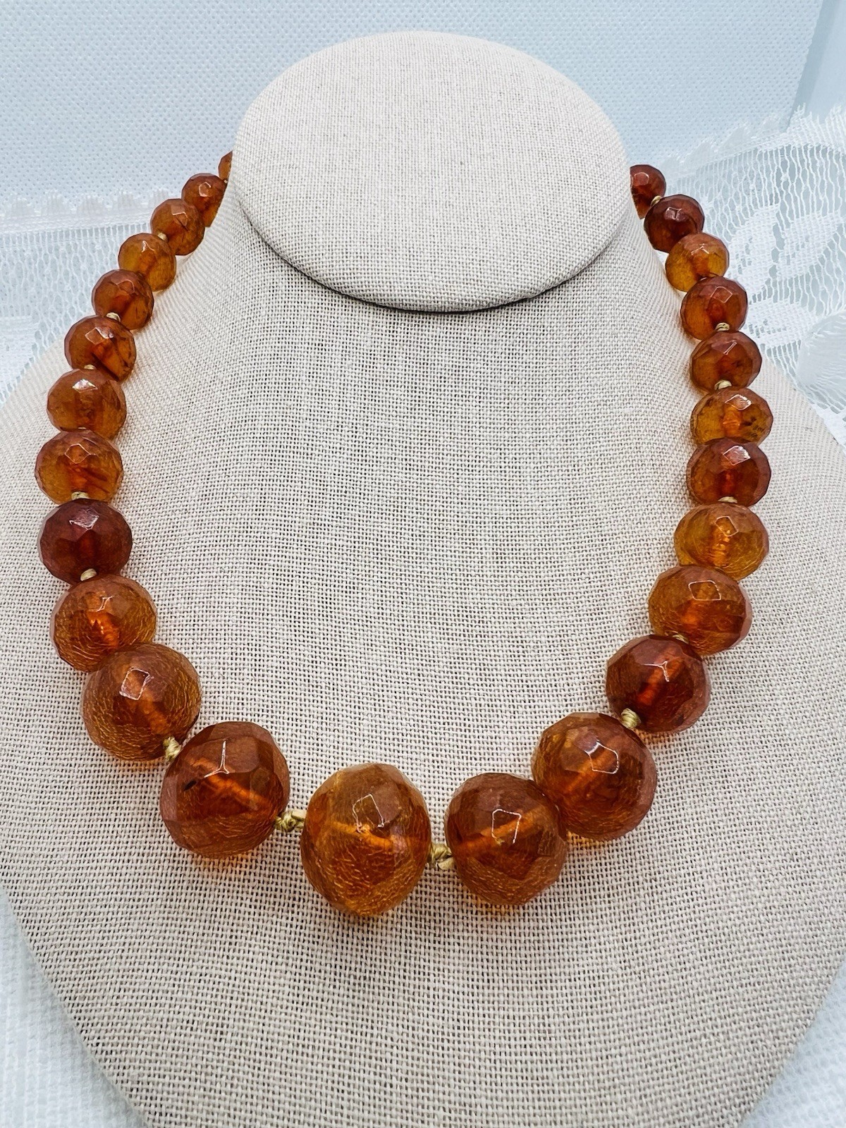 Vintage Rare GORGEOUS FACETED AMBER Hand Knotted NECKLACE – 44 GRAMS