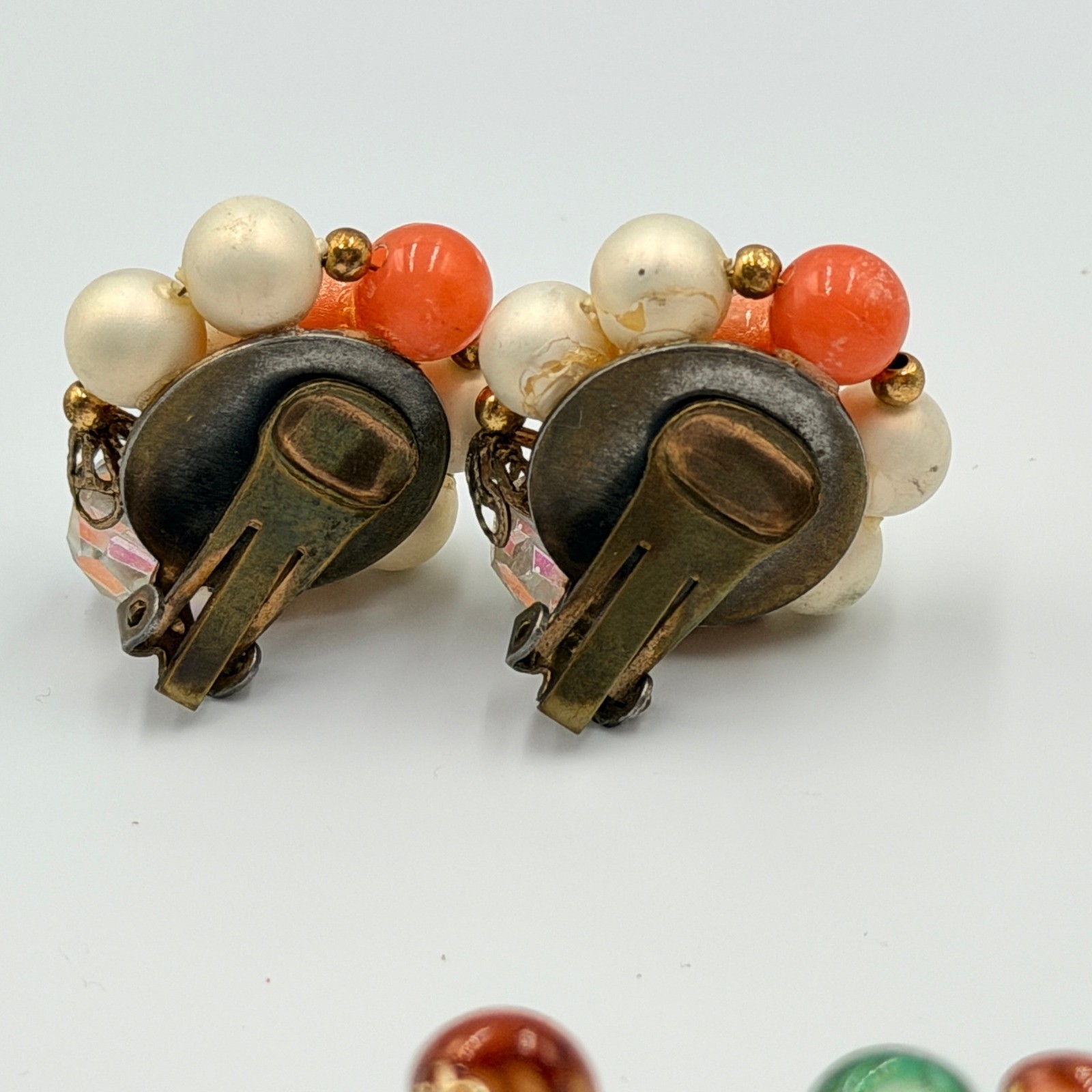 Vtg Japan Hong Kong Beaded Cluster Earrings Lot 10 Pair MCM Costume Jewelry Clip