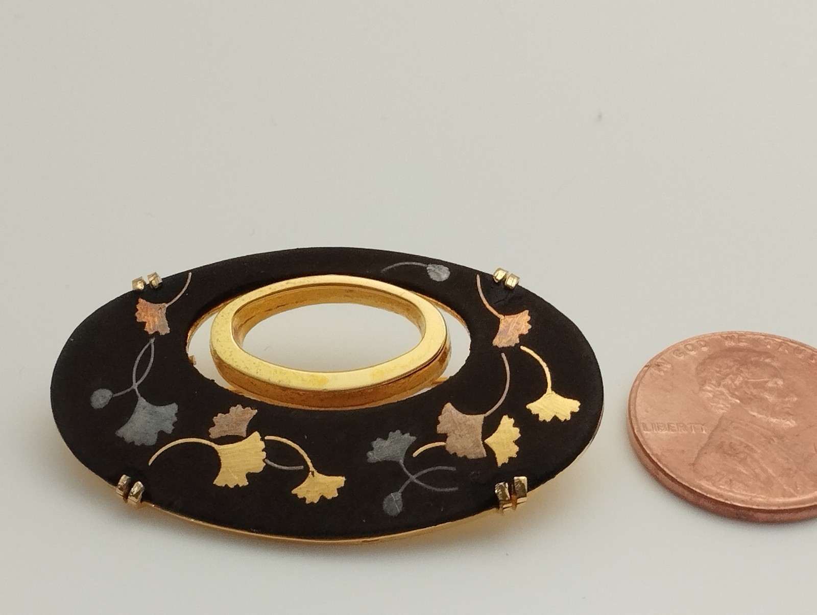 Late 20th century Higo Zogan Ginkgo Inlay Brooch Mitsusuke Japan Damascene Art