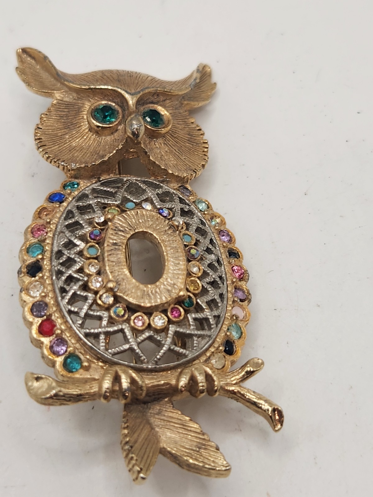 Vintage Owl Brooch Gold Tone Multi Color Rhinestone Figural Bird Pin Green Eyes