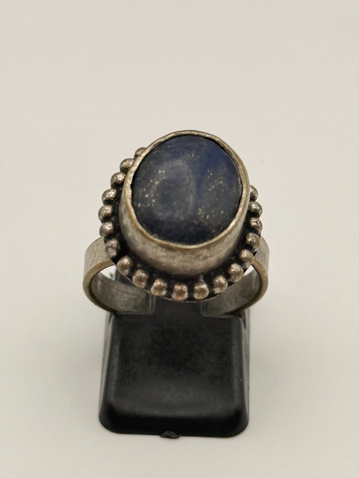 Ancient Vintage Victorian Sterling Silver Ring Engraved Onyx Stone Size 7