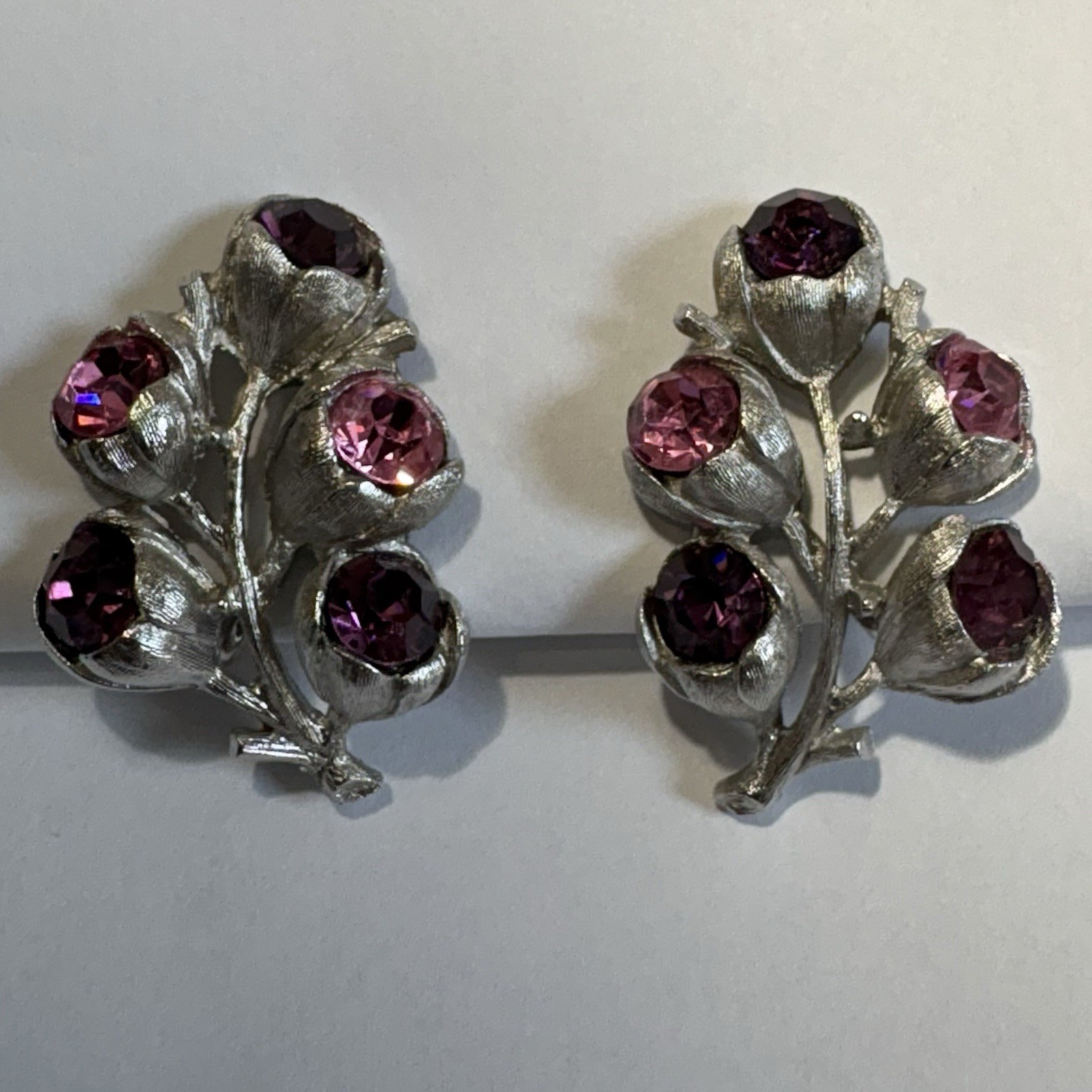 Vtg Sarah Coventry Wisteria Clip Earrings Set Pink Purple Rhinestone Silver Tone
