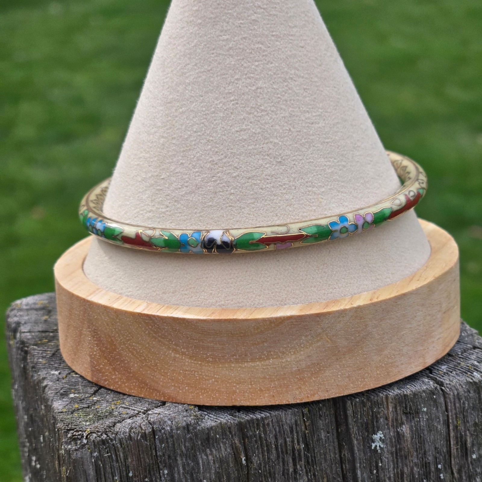vintage cloisonné gold-tone bangle bracelet colorful enamel floral design boho