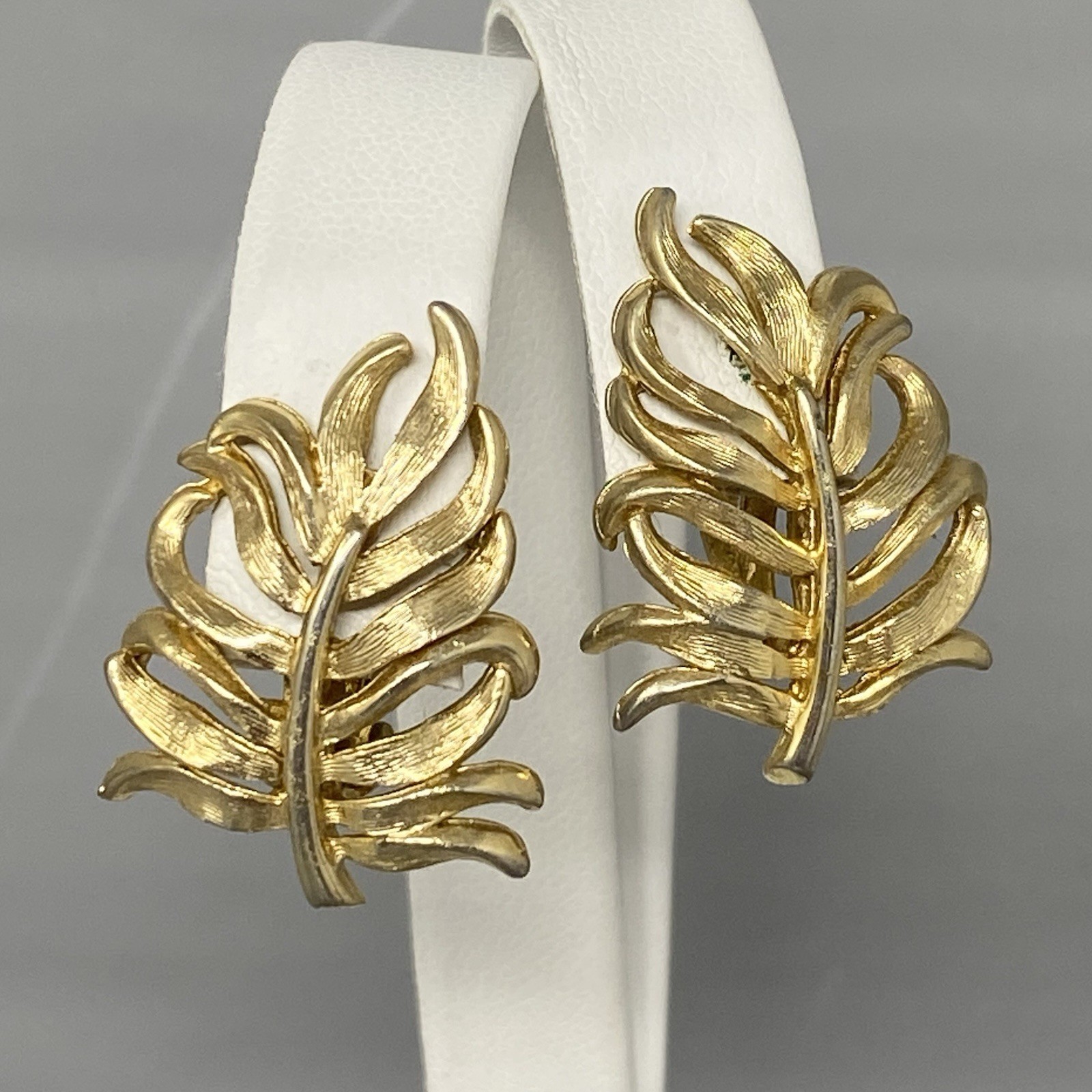 Brushed Gold Tone Leaf Earrings Textured Clip On Plant Nature Stud Dangle 1″
