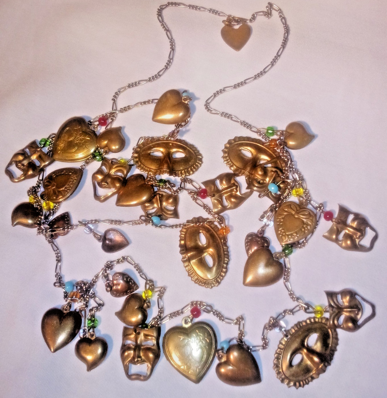 Vintage PIDDiDLY LINKS CHARM Necklace Theater Drama REAL HEART LOCKETS Kingston