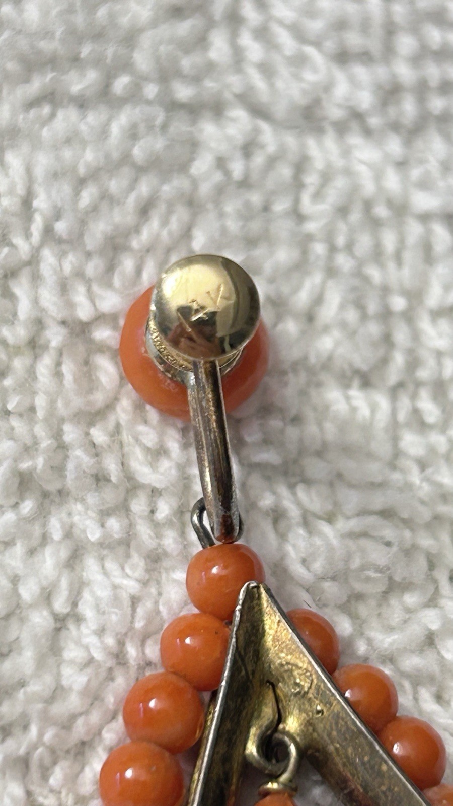 Vintage Orange Coral Dangle Teardrop Screwback Earrings -14K Gold Screw!