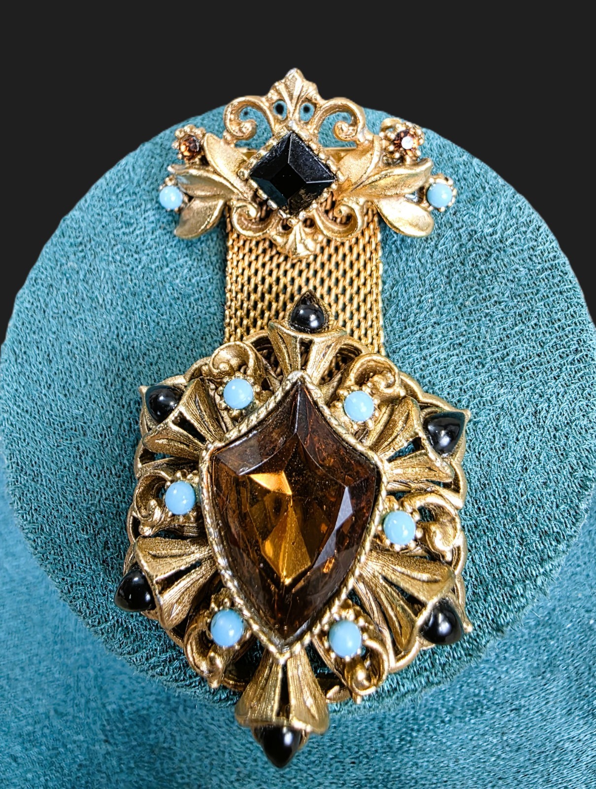 Vintage FLORENZA Rhinestone Heraldic Brooch Mesh Ribbon Pin