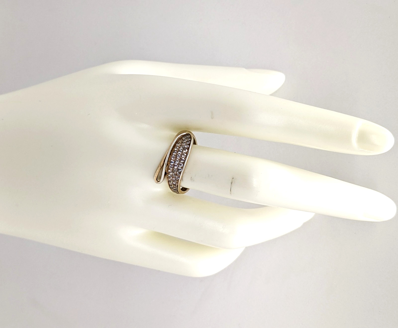 Vintage Elegant RING Silver 925 with Chic Inserts -size: 10.25US (19.8mm) | #65