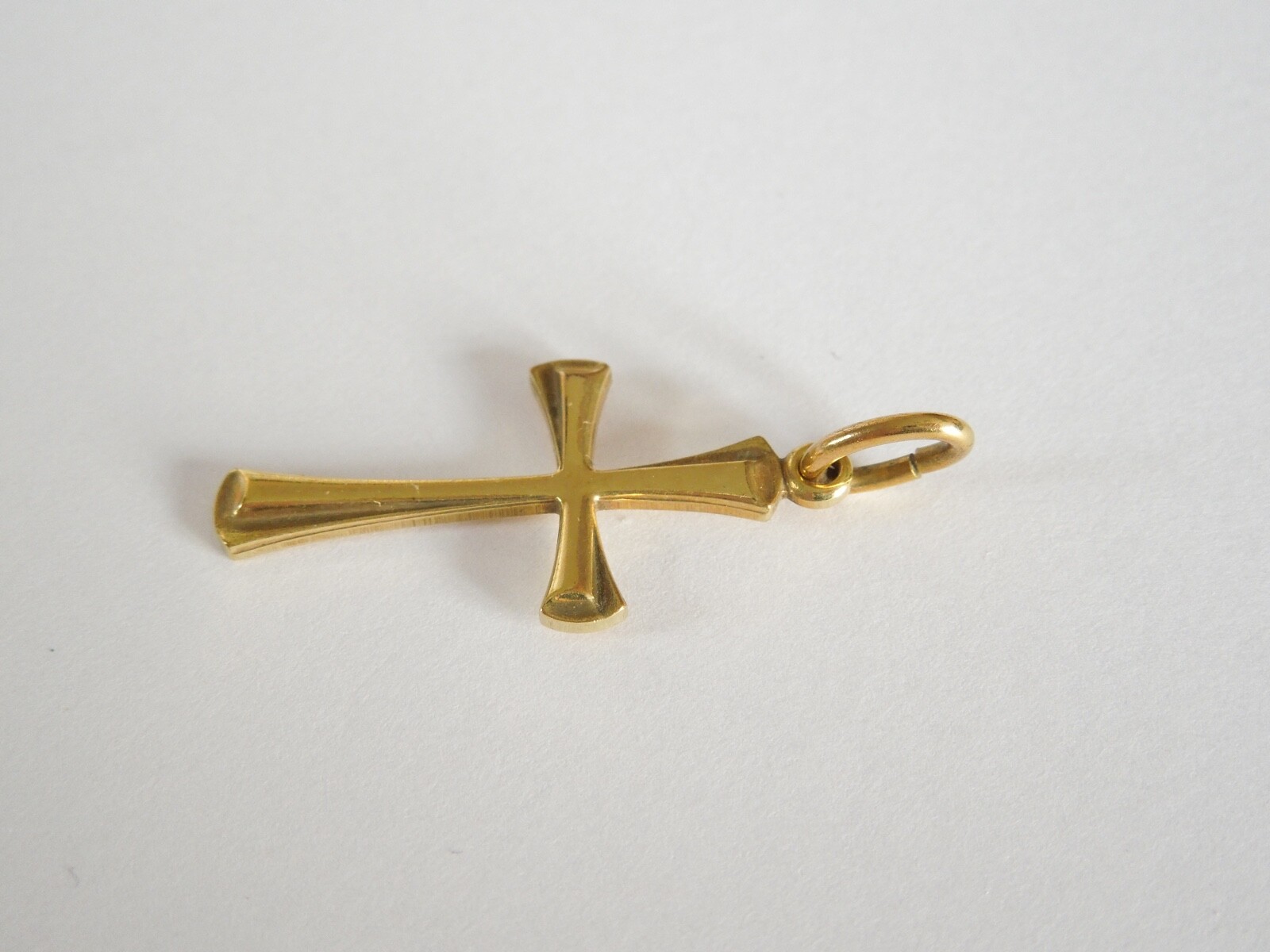 Small cross Pendant None Precious 0.0388oz/1 5/16×0 5/8in