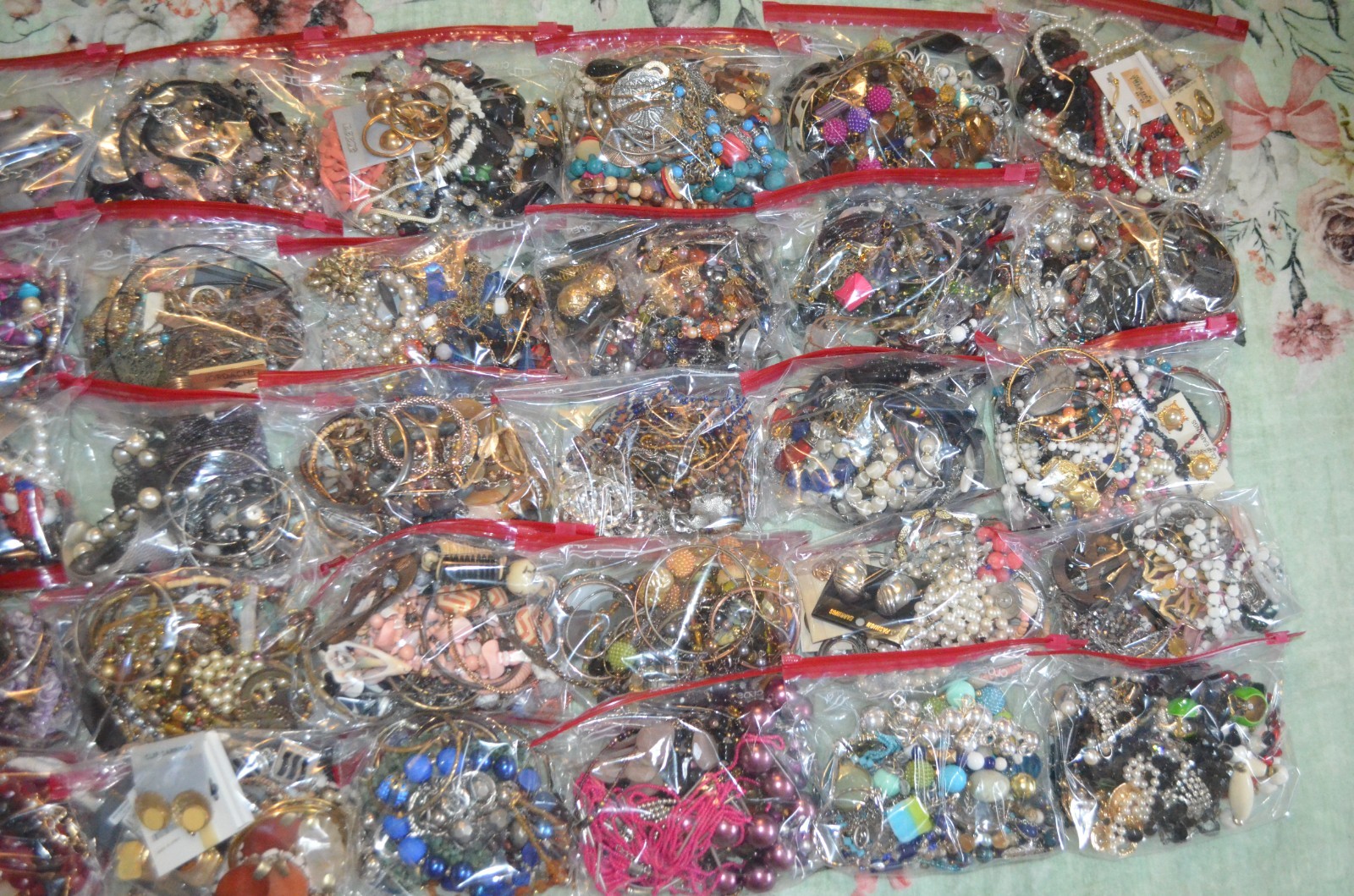 Jewelry Lot ​1 LB Vintage to Modern Costume Estate Mix Wearable Pieces