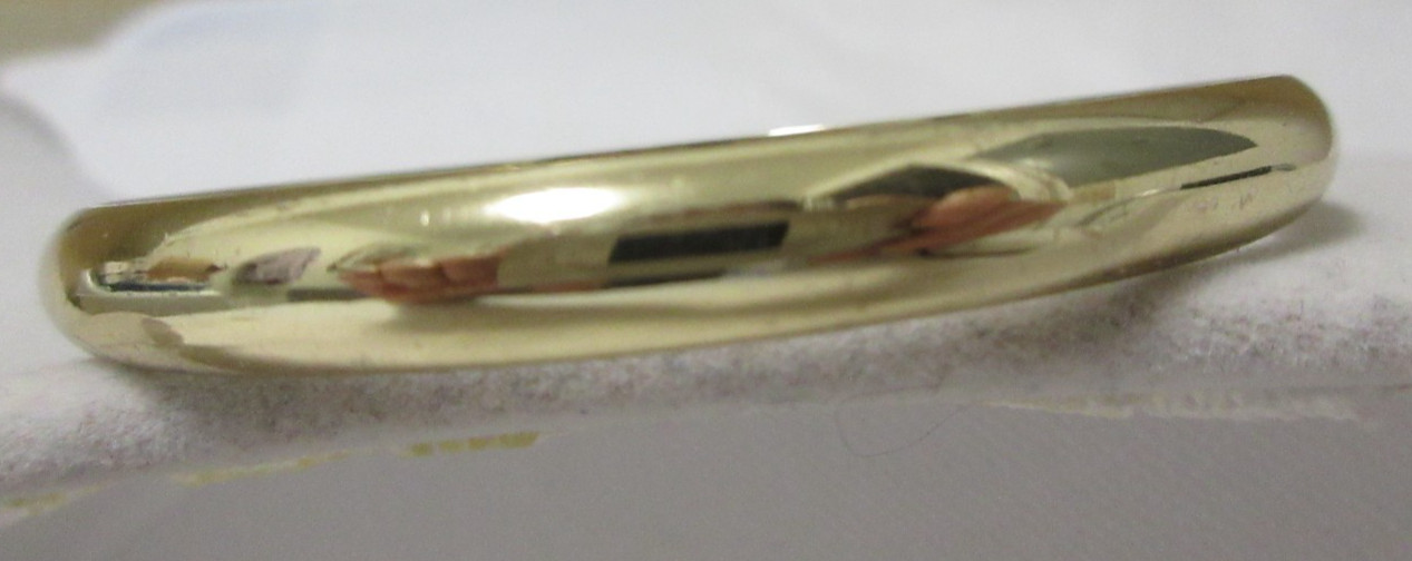Vintage Gold Tone Whiting and Davis Bangle Bracelet 7″ No metal wear