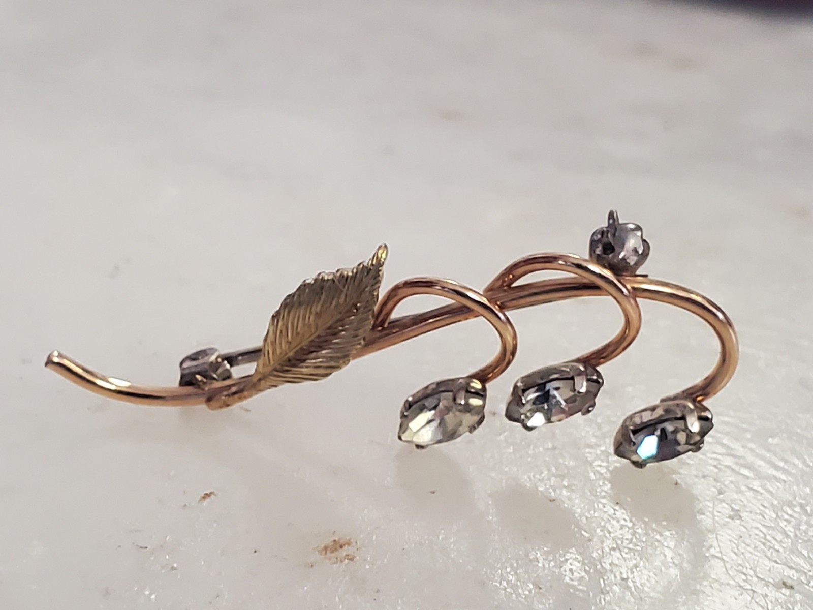 Vintage Krementz NIB 2 Tone Yellow Rose Gold Plated Leaf Crystal Pin