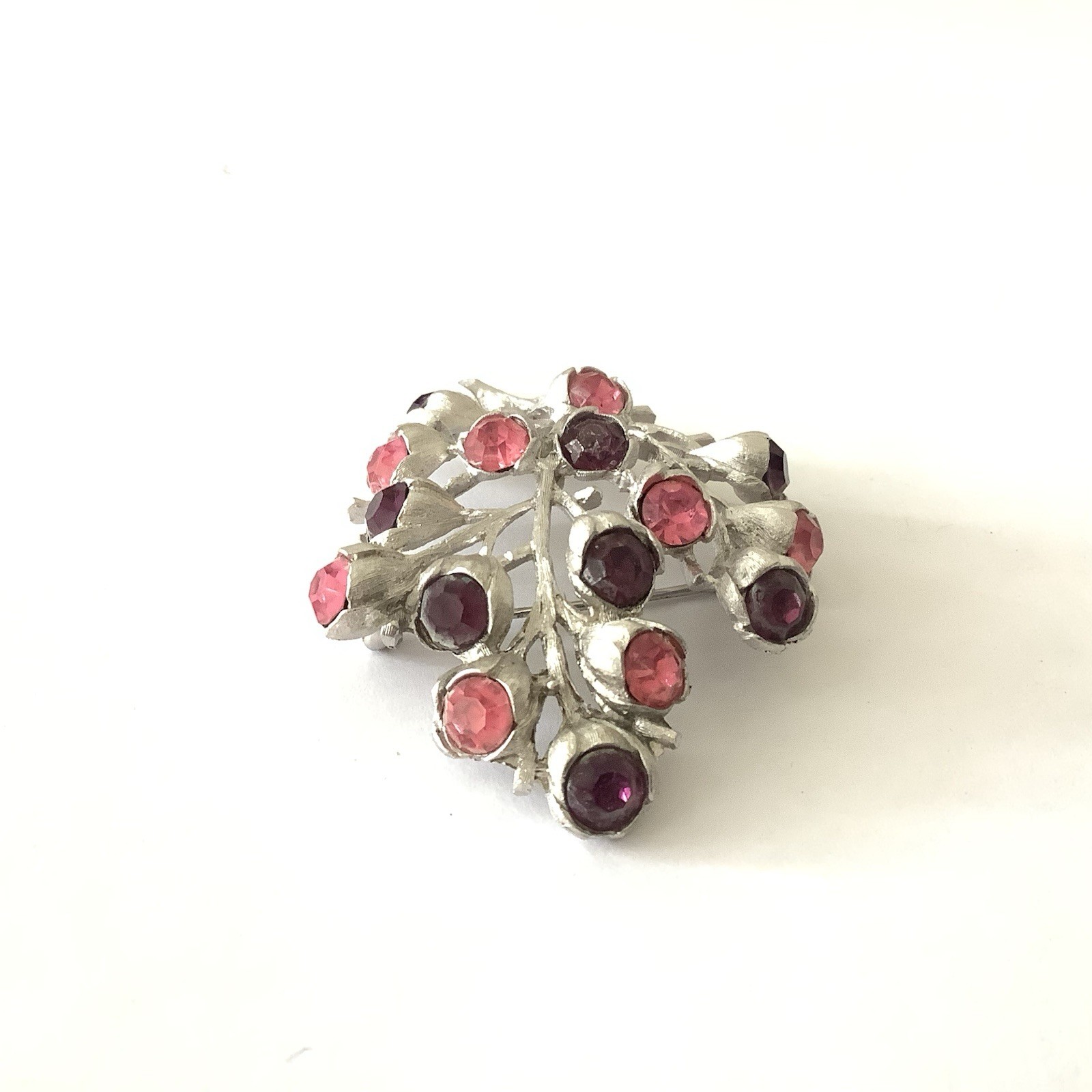 Sarah Coventry 1962 Wisteria Brooch Pink Purple Rhinestone Silver Vintage Pin
