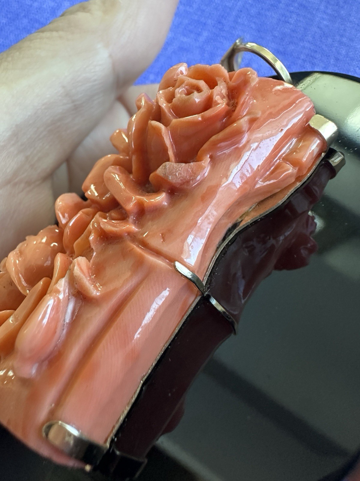 Vintage Natural Coral Carved Rose Pendant Black Onyx Estate Jewelry