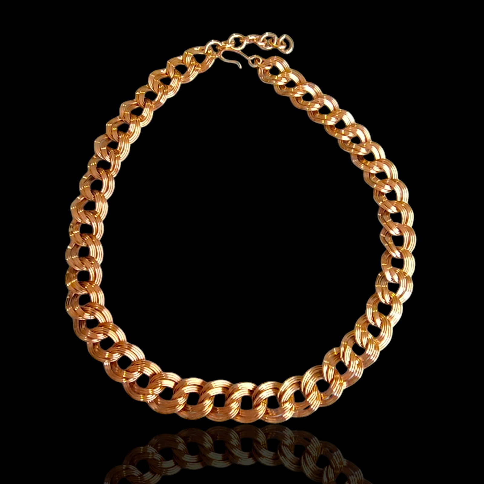 Vintage Monet Gold Tone Large Textured Double Link Collar Necklace 20in Retro