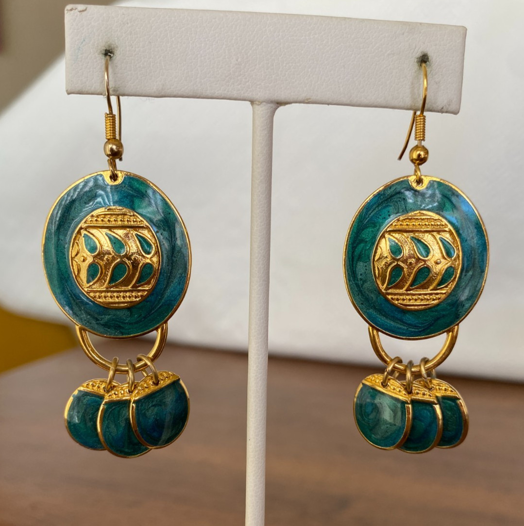 Vintage Berebi Green & Gold Dangle Pierced Earrings 2.5″ Long Ovals Signed