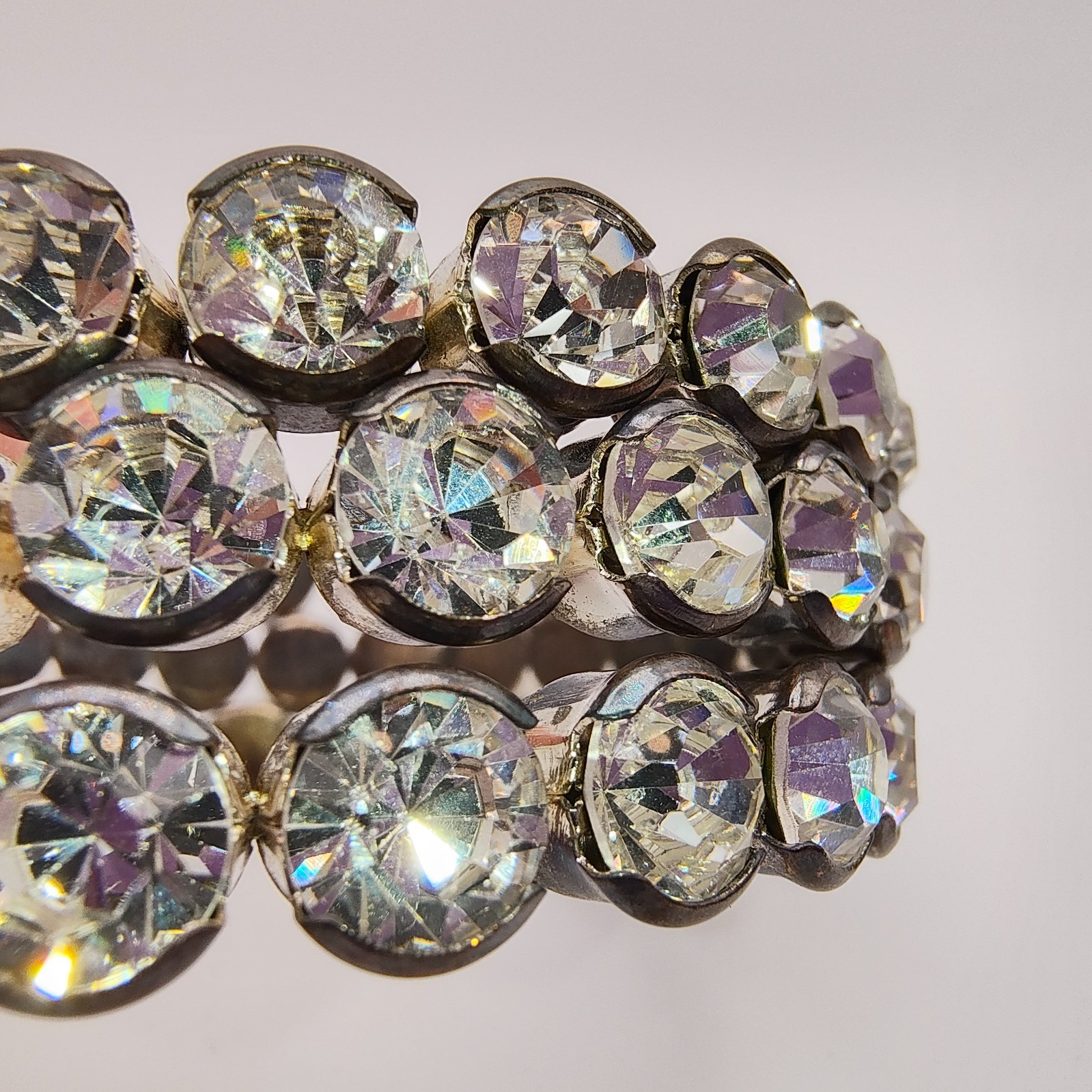 Vintage Art Deco Style Memory Wire Wrap Bracelet Glass Rhinestone Hollywood Glam