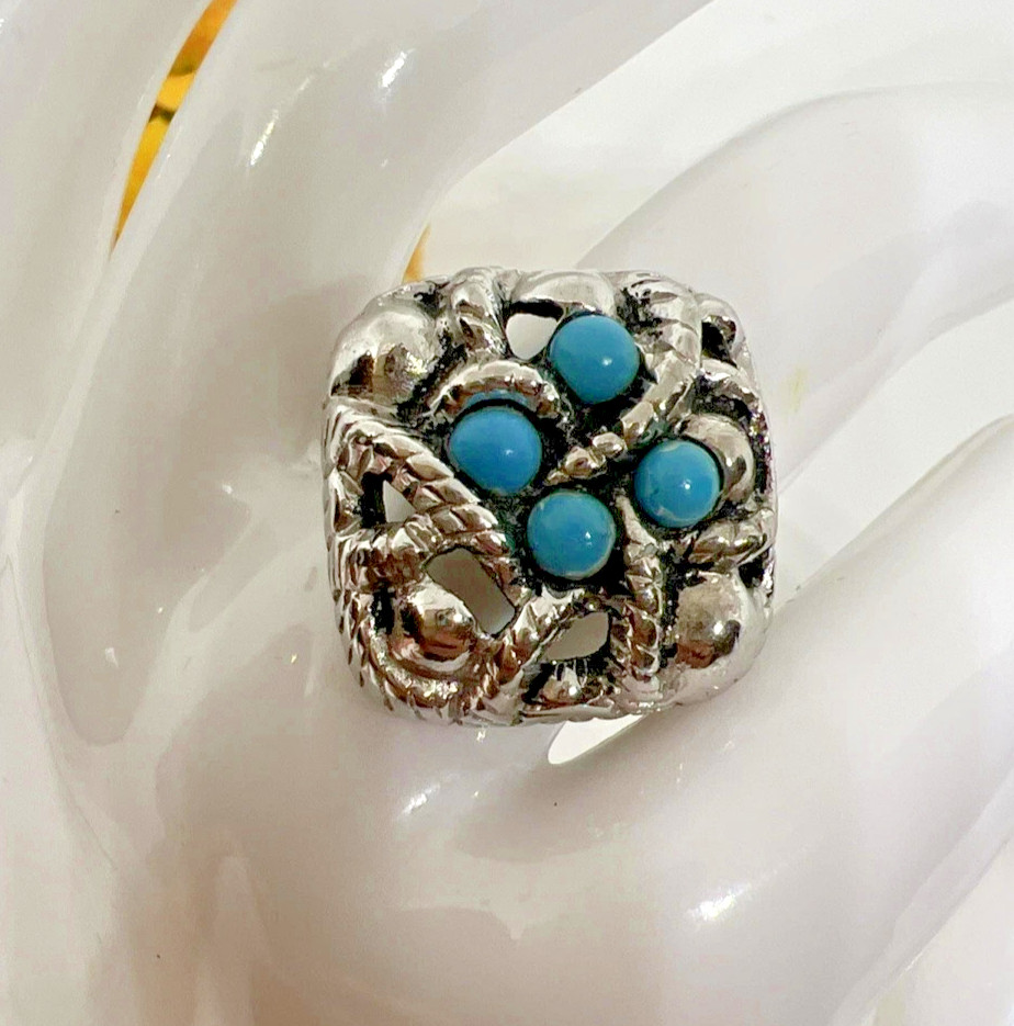 Vintage 1970s Avon Sierra Silver Tone Faux Turquoise Ring Adjustable 1-2