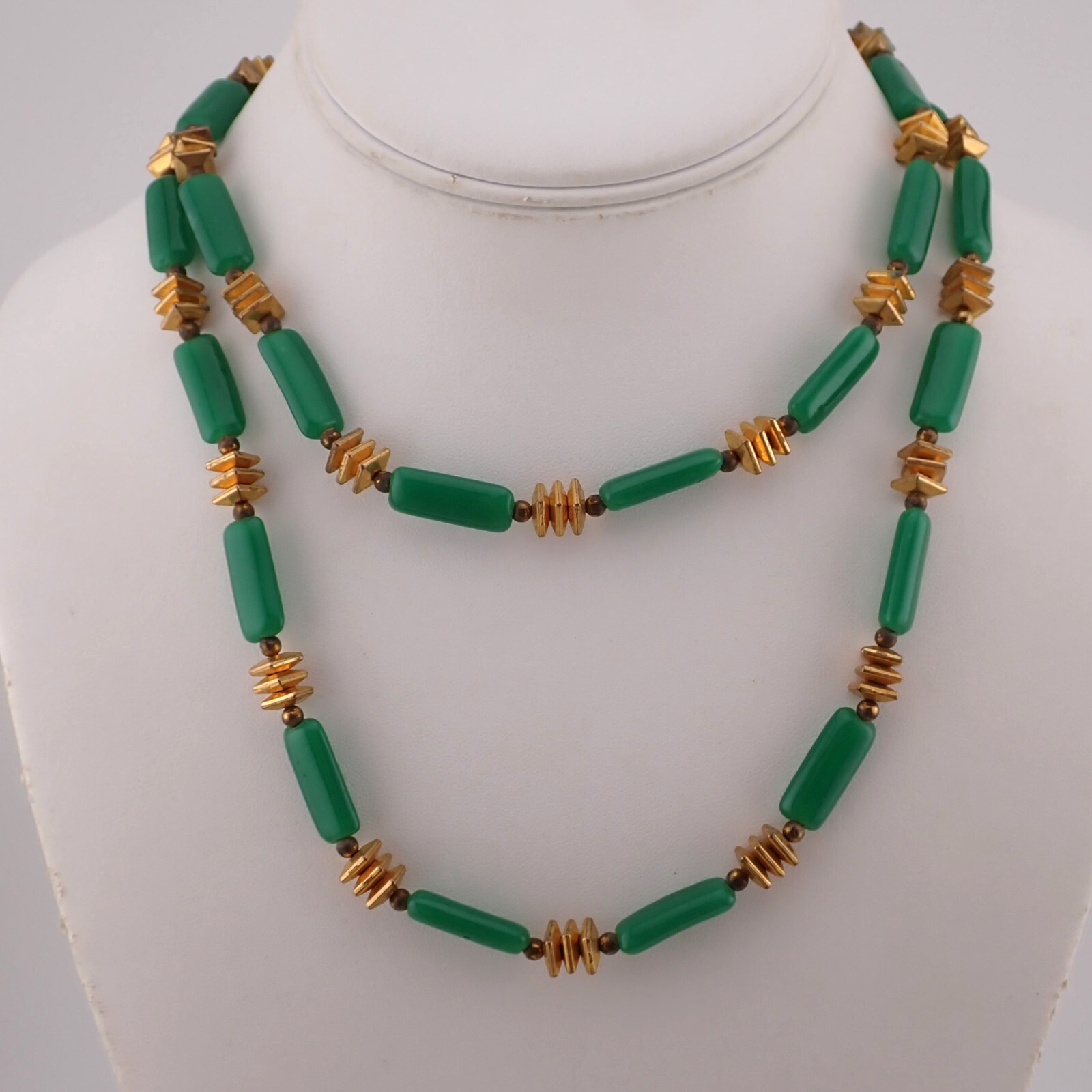 Vintage Pierre Cardin Green Elongated Bead Gold Tone 34″ Toggle Necklace
