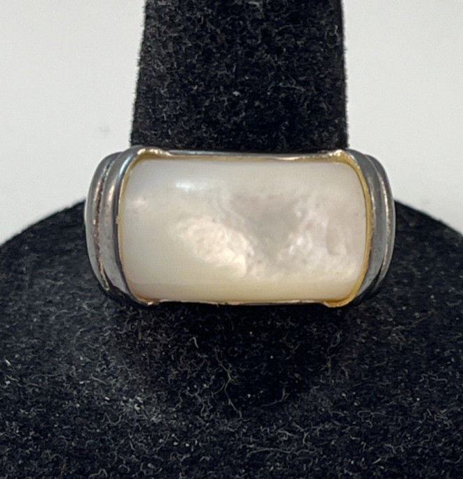 Vintage 925 Sterling Silver MOP Mother of Pearl Ring Size 7 HONG KONG