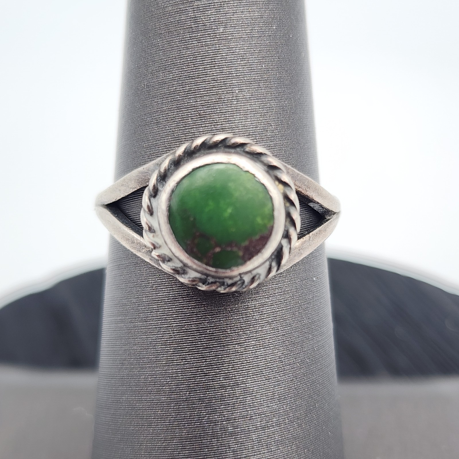 Vintage Sterling Silver Green Turquoise Ring Split Shank Sz 5.5 Southwest Matrix