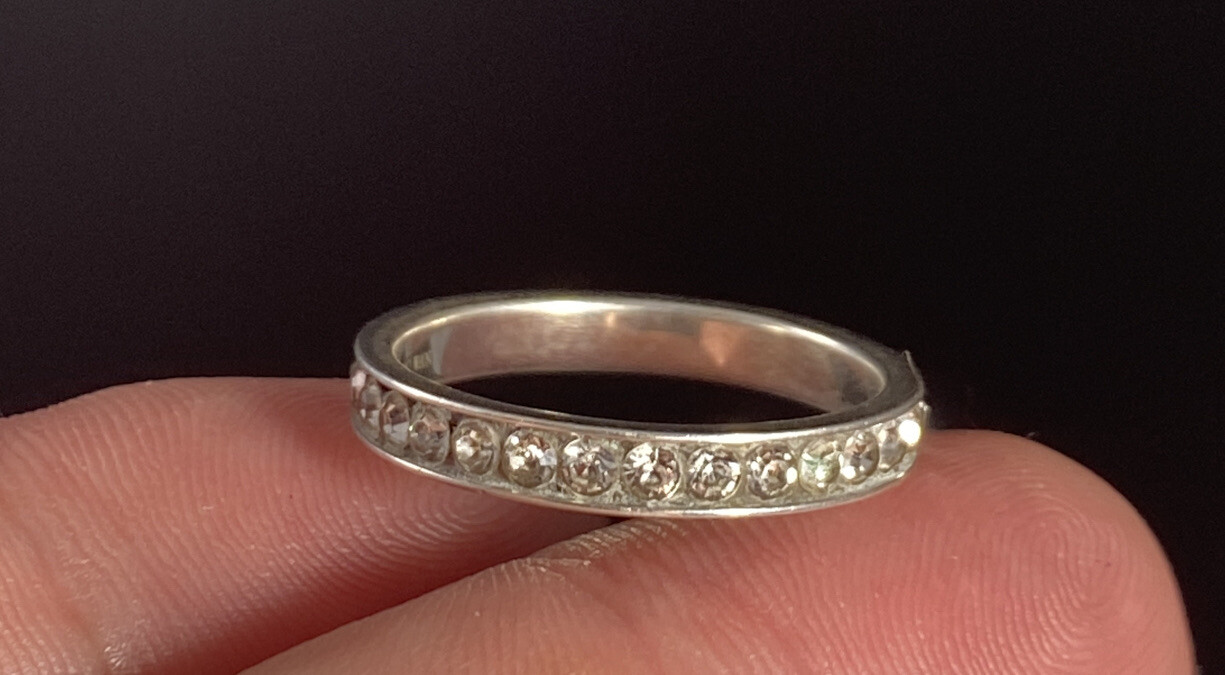ATI 925 Rhinestone Ring Size 8 Signed Fine Taiwan