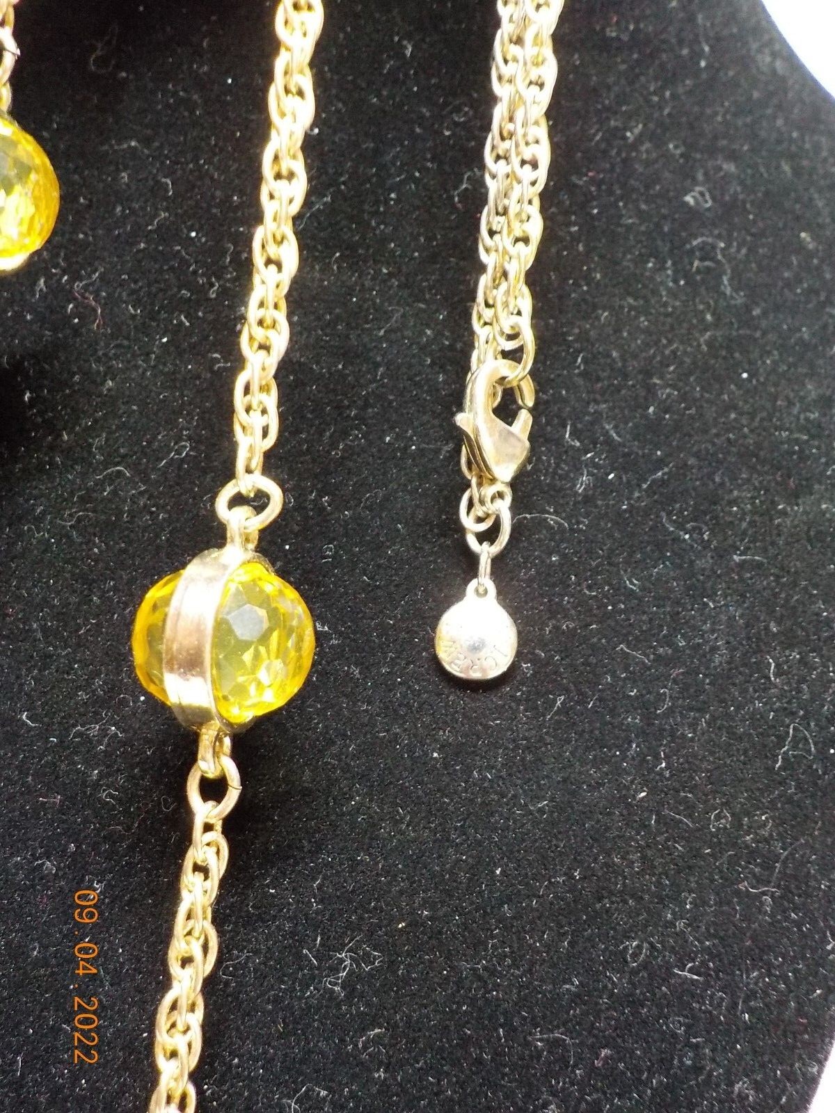 J CREW FACETED YELLOW 10 CRYSTAL BALLS ON TWISTED OVAL GOLDTONE METAL CHAIN