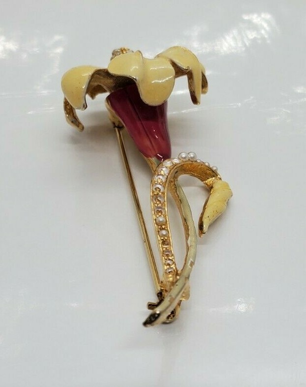 Long Stem Flower Brooch Pin Enamel Rhinestone Yellow 3″ Long x 1.5″ Wide