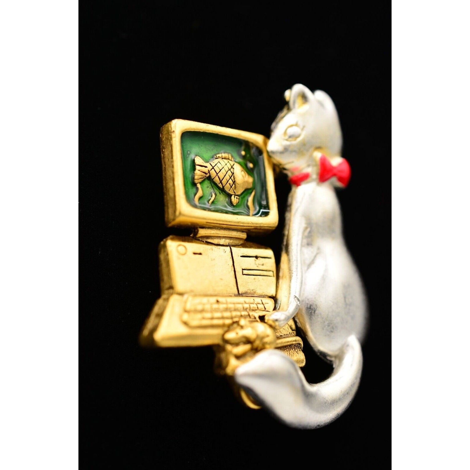 Danecraft Vintage Cat Fish Pin Brooch Computer Screen Saver Funny NOS 80s BinA7