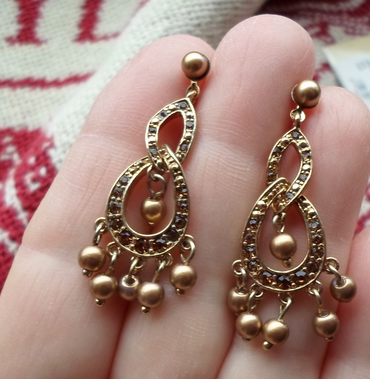 Vintage MONET – bronze color small faux pearl – beaded dangle pierced EARRINGS
