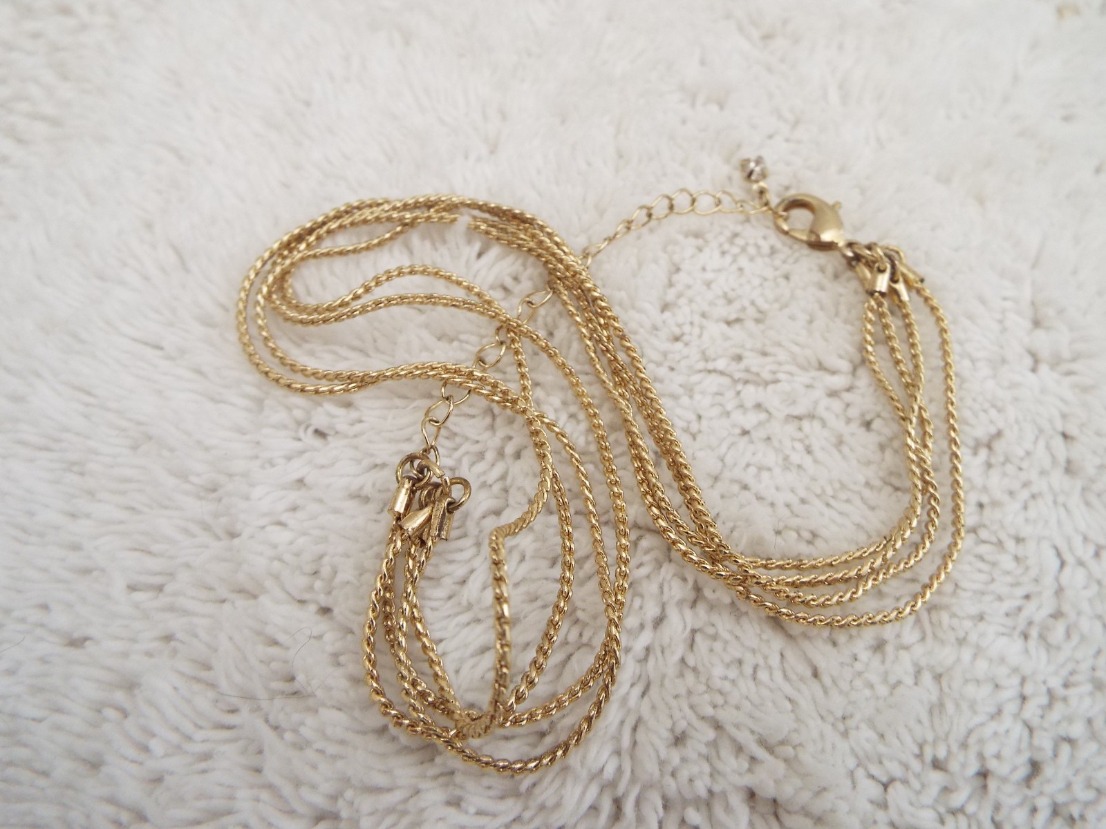 Goldtone Multi Chain Necklace (J55)