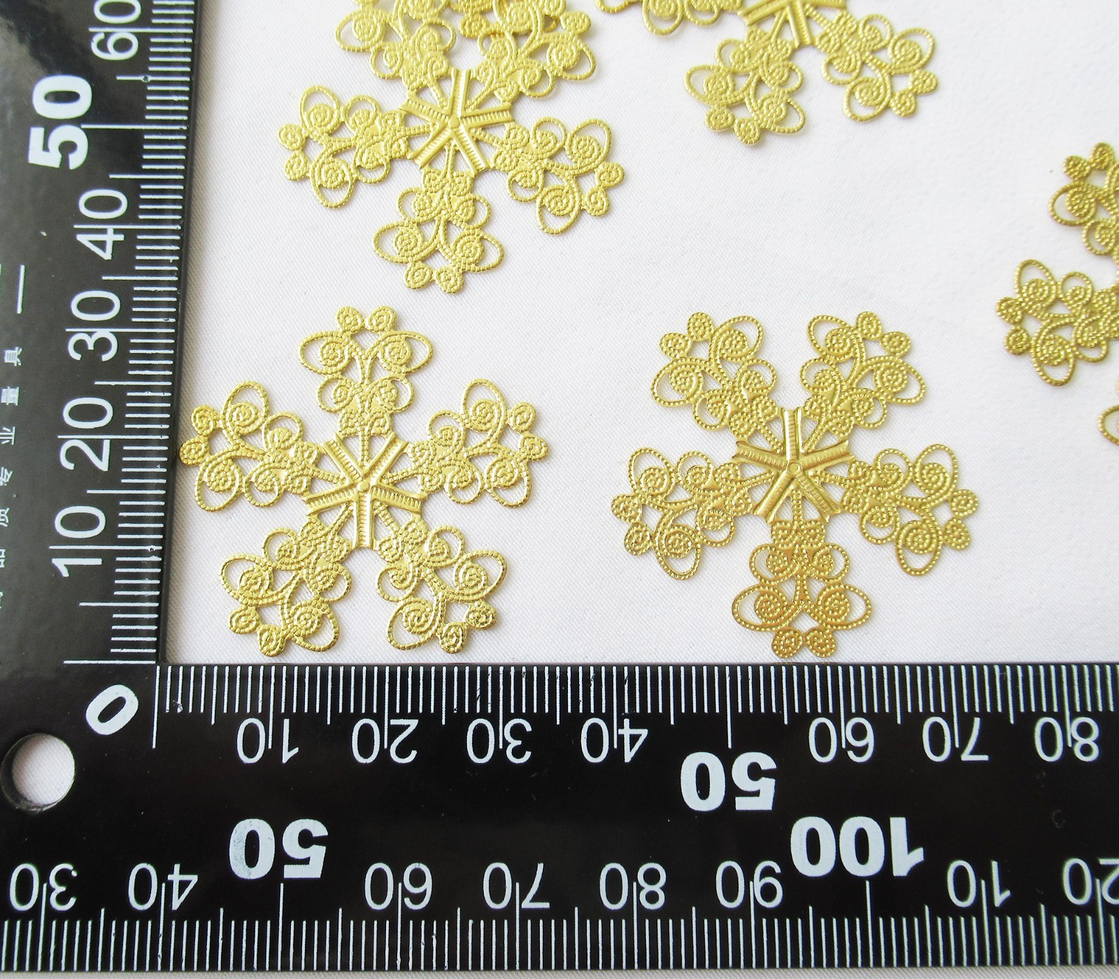 40pcs Pentagon Stampings 34mm Brass Filigree Finding for DIY Crafts Design