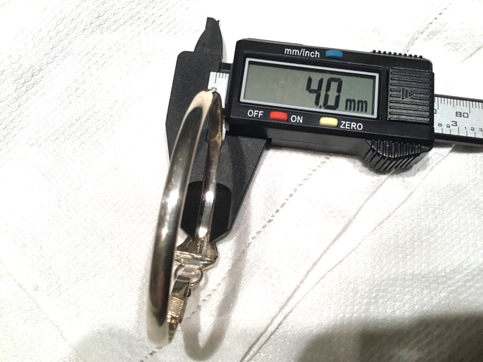 Sterling Bangle Sailboat Design Front Opens 4mm Wide Back 7 1/2” Circumference