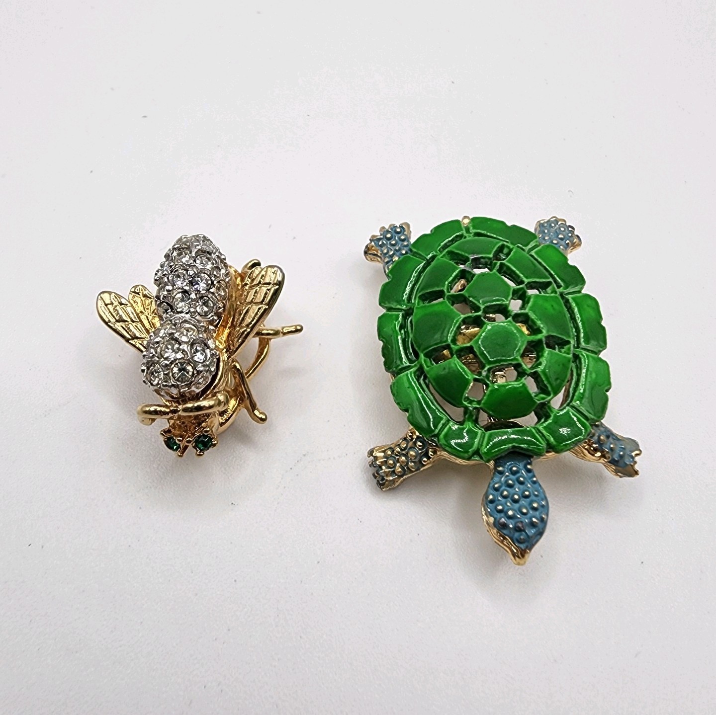 Vintage Brooch Set Turtle & Fly Bee Bug Pins Enamel Animal Rhinestone Gold Toned