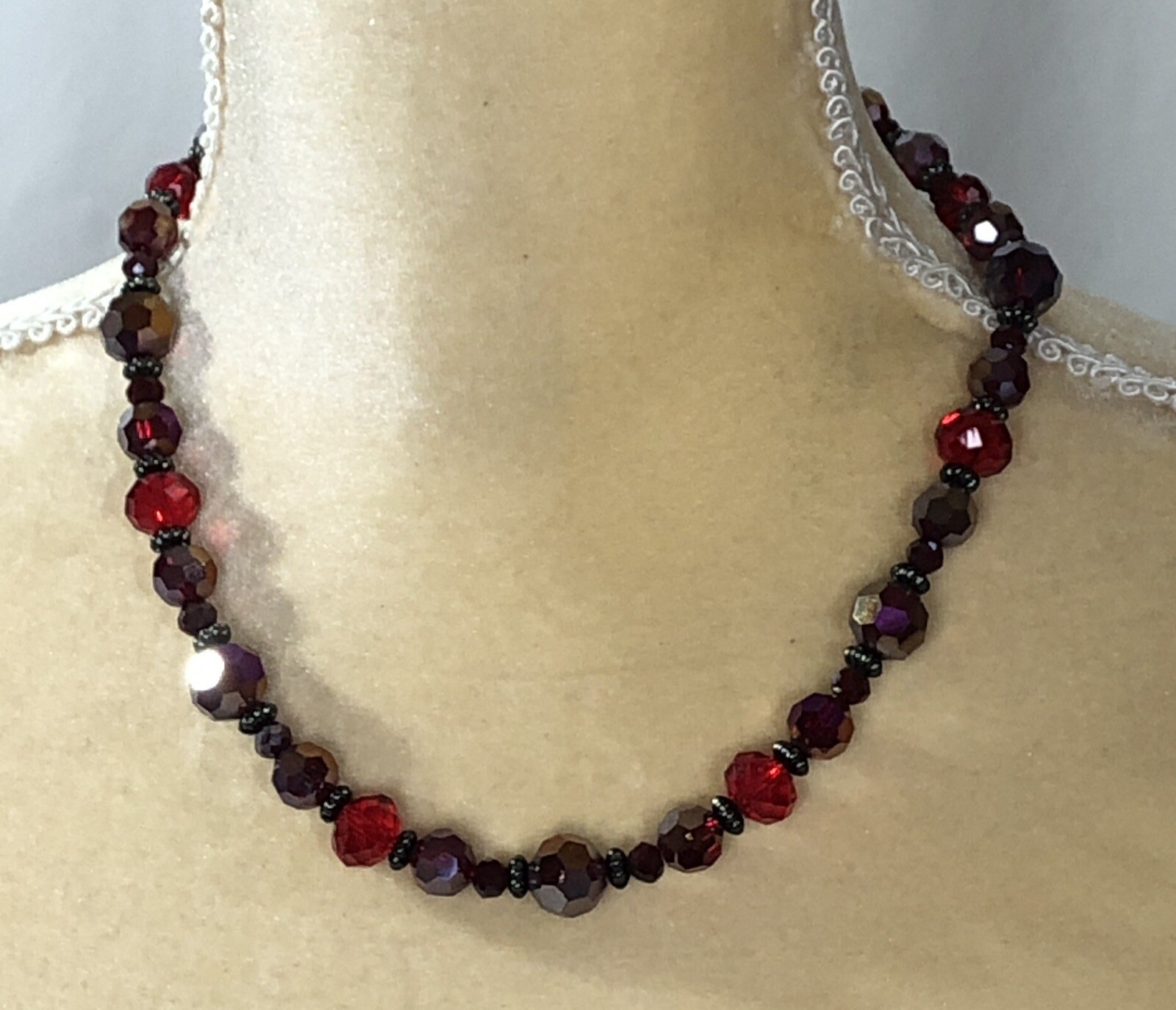 Liz Claiborne Necklace Faceted Beaded 18 in to 20 in Length – Vintage
