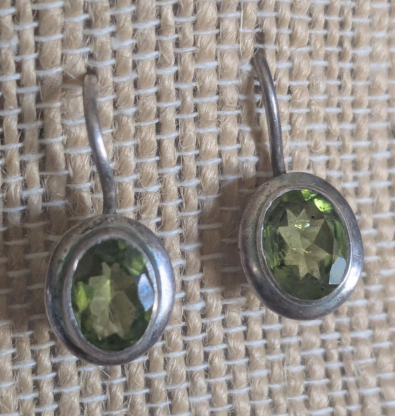 Vintage 90’s Sterling and Peridot Earrings minimalist