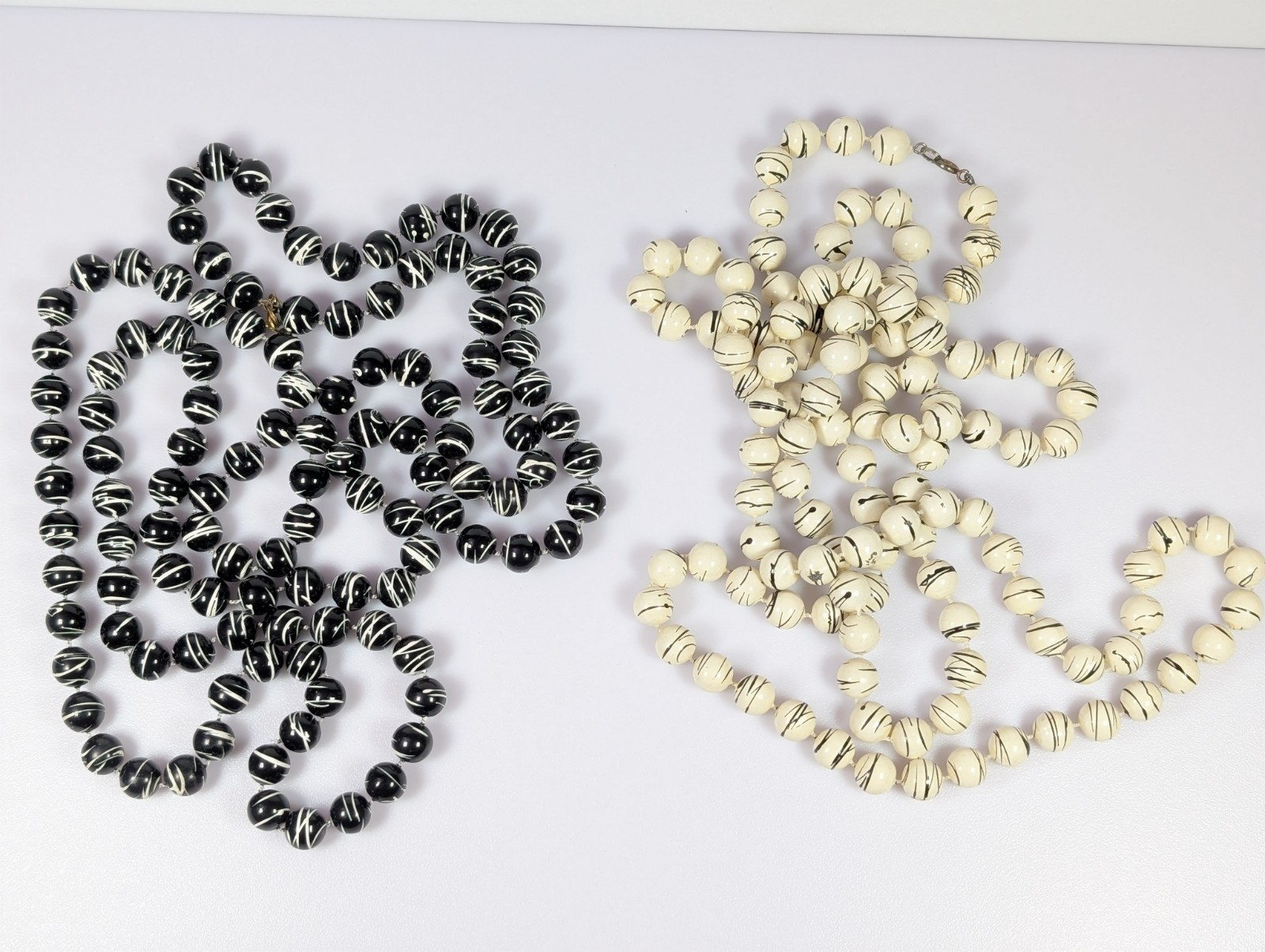 Vtg Black and White Paint Splatter Long Beaded Necklace LOT 54″ each