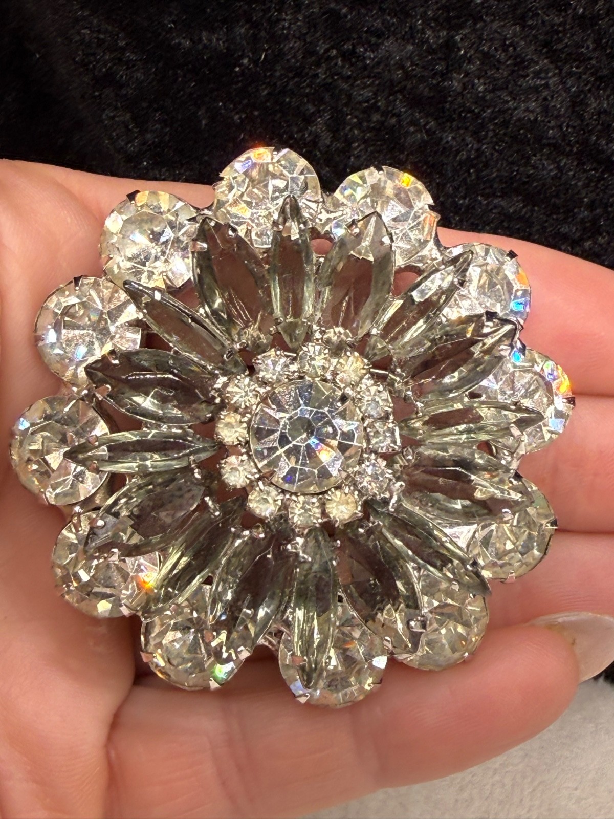 Vintage Verified Juliana Rhinestone Brooch Immaculate Sparkle Smokey #1827