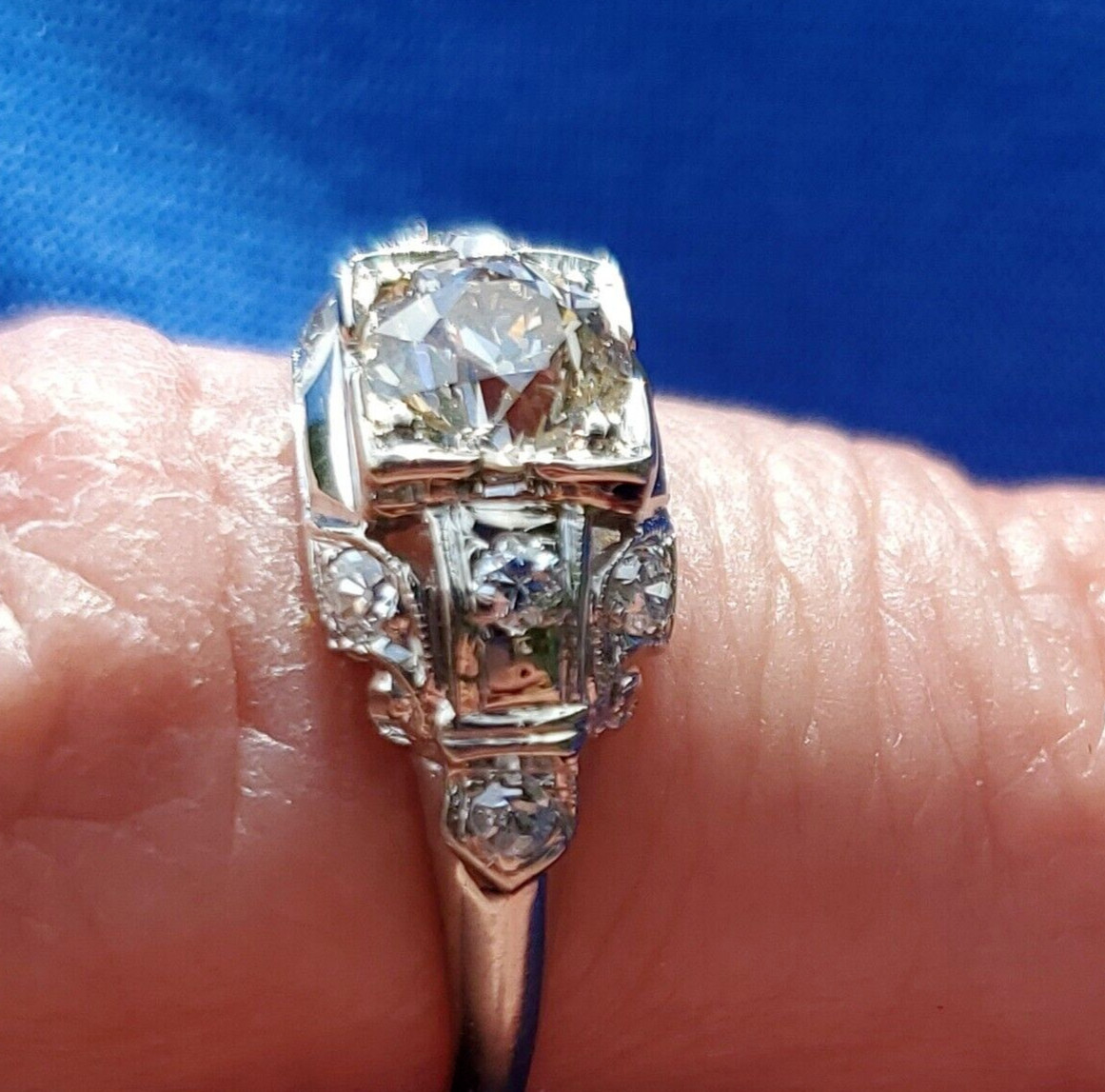 Original EARTH MINED DIAMOND ART Deco Engagement Ring SOLID 18K GOLD Solitaire 7