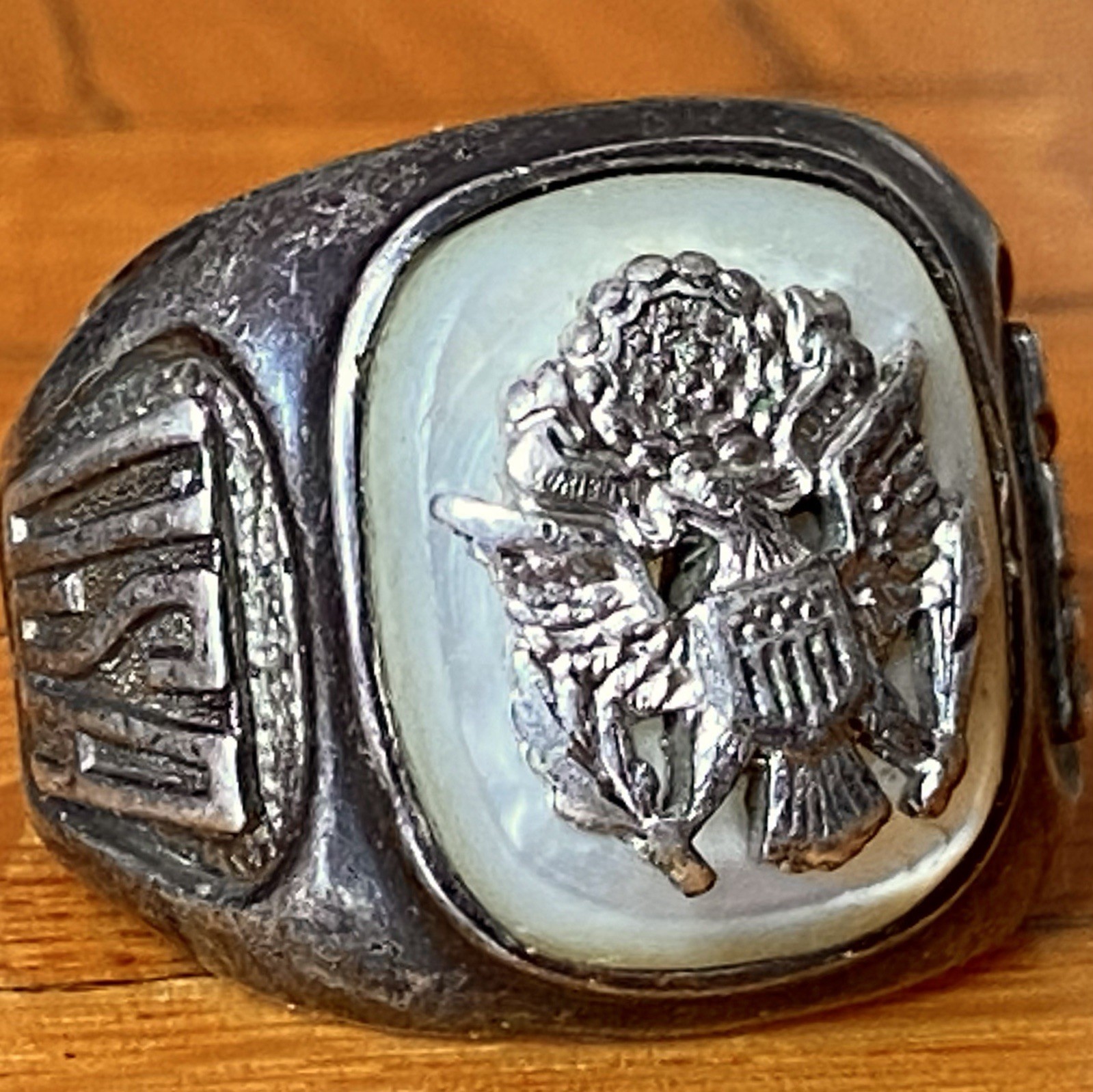 Vtg 40’s C&C Sterling Silver US Army Ring WWII 925 Mother of Pearl sz 10.5 ~READ