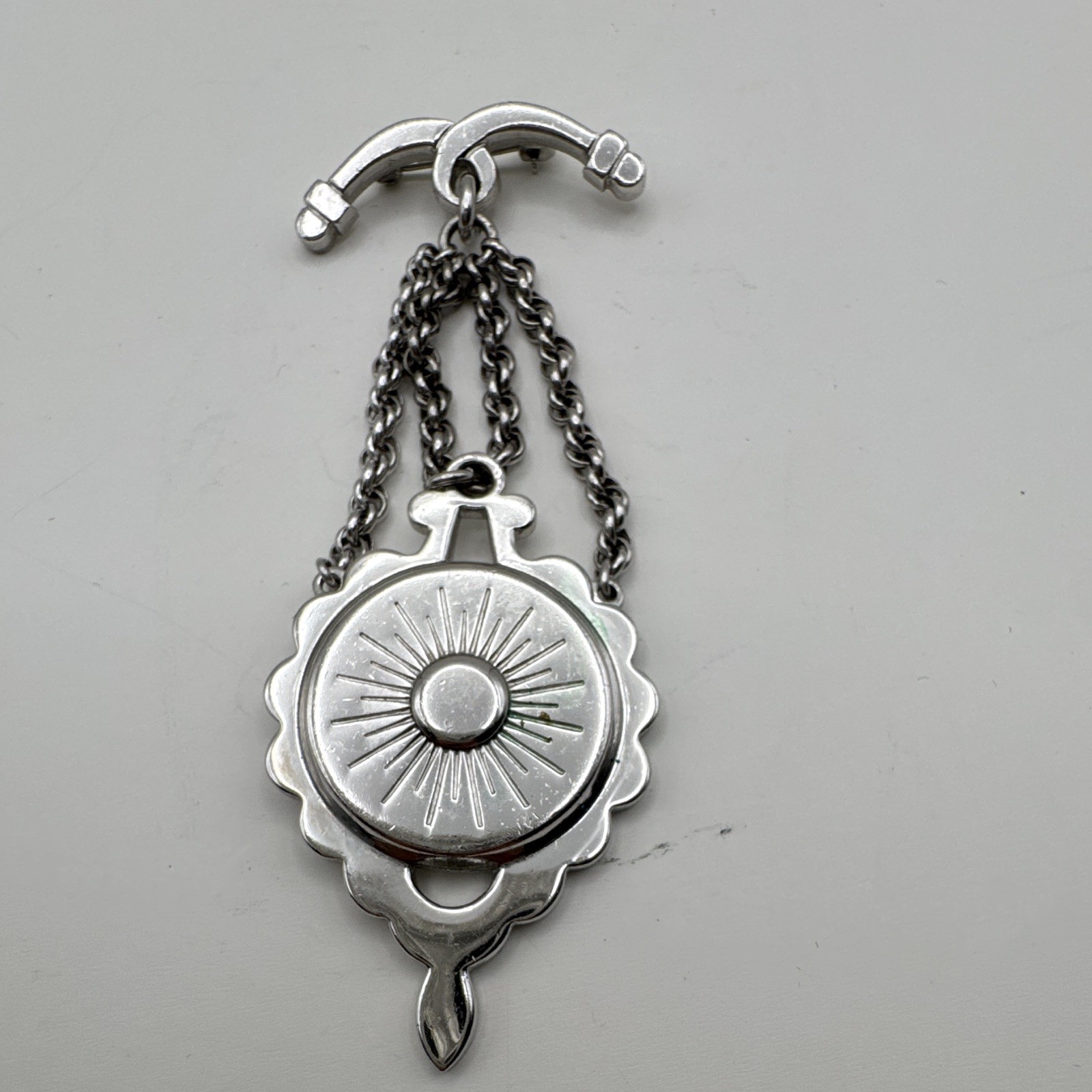 Vintage Silver Tone Sunburst Dangle Chain Brooch Pin Monet Unisex adults