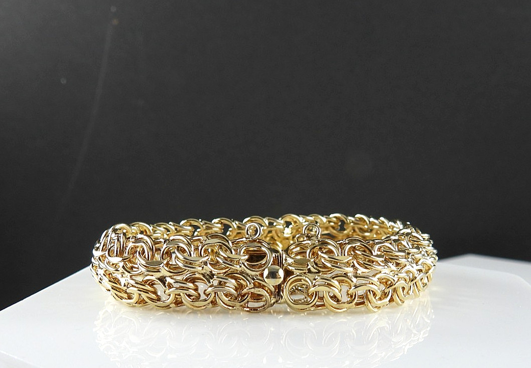 Vintage 12K Gold Filled Rare Fancy Charm Bracelet Chunky Curb Link Safety Chain